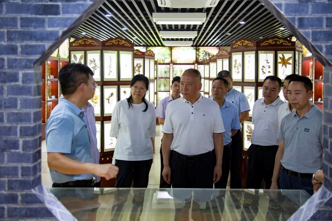 广东省科学手艺协会党组成员3.jpg