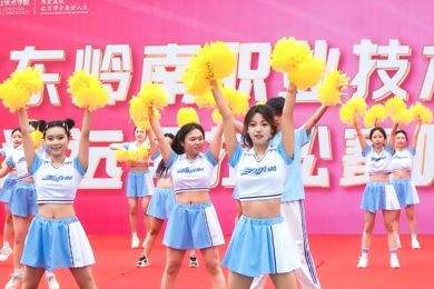 高能预警！2025清远马拉松变身校园狂欢!
